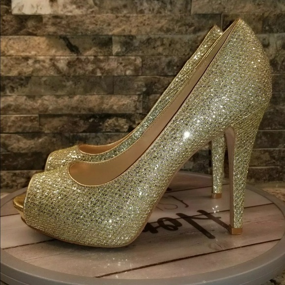 Badgley Mischka sz 9 gold silver peep toe heels - Picture 3 of 5